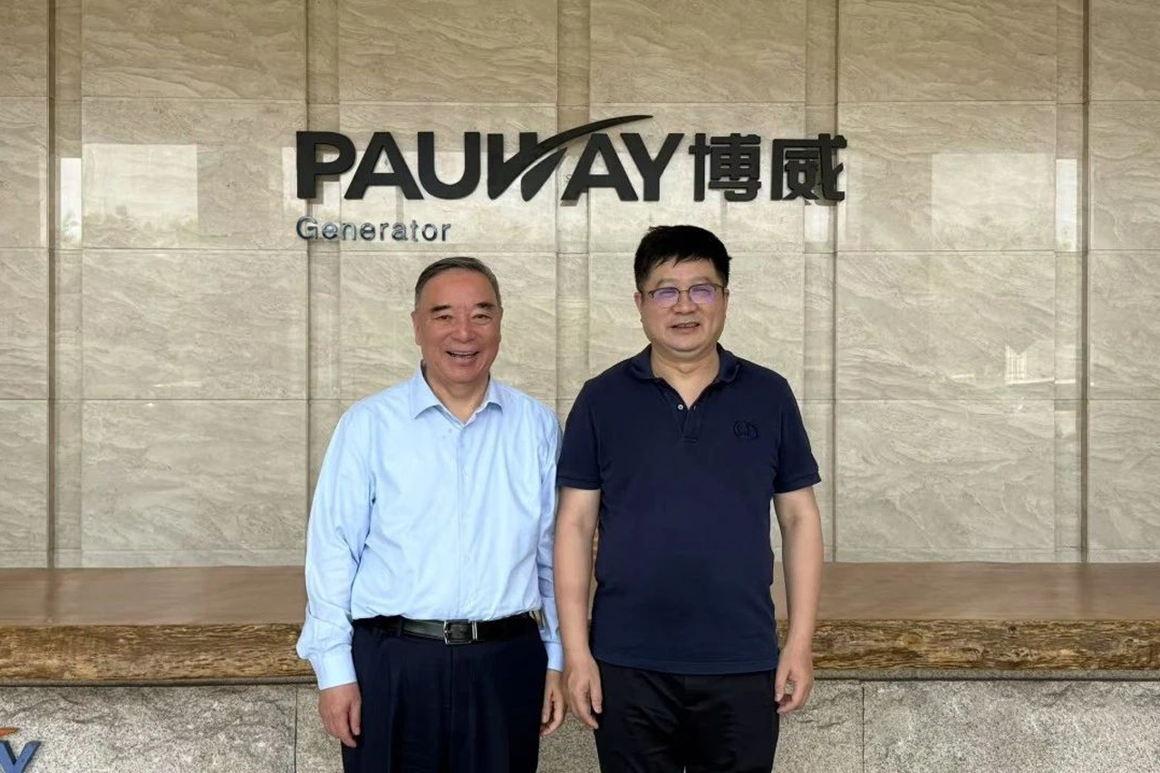 中国上市公司协会会长宋志平一行莅临太阳城官网发电机组工厂，，，，，，共绘高端电力能源出海新蓝图